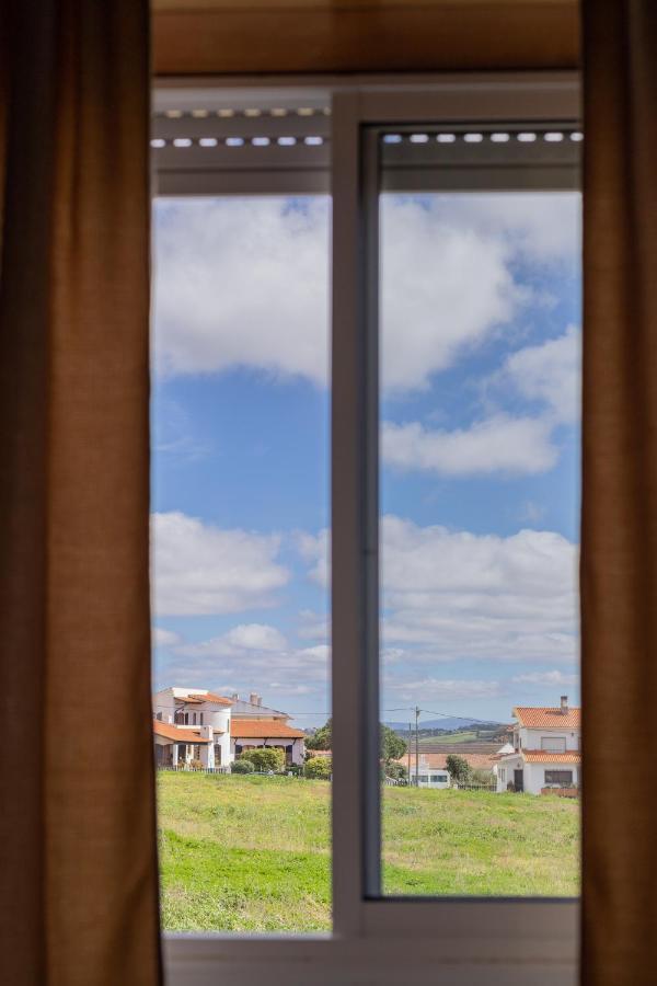 White Beach House Praia da Lourinhã Eksteriør bilde